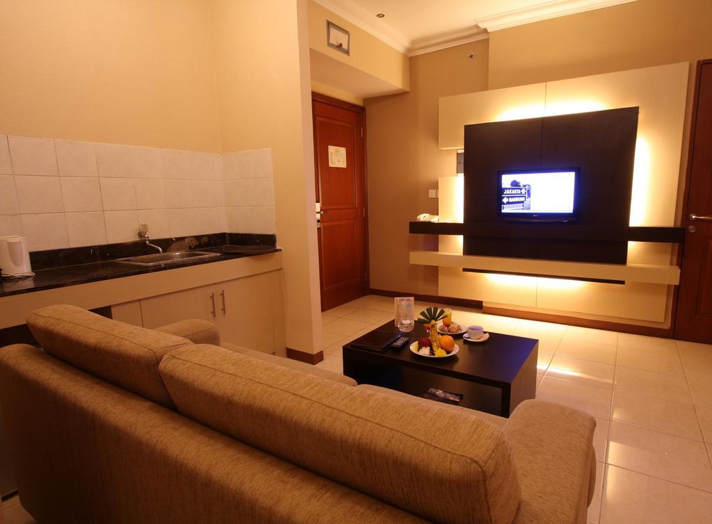 Grand Setiabudi Hotel Bandung Zewnętrze zdjęcie