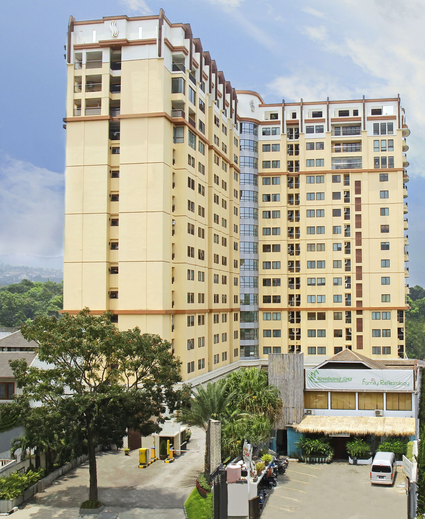 Grand Setiabudi Hotel Bandung Zewnętrze zdjęcie