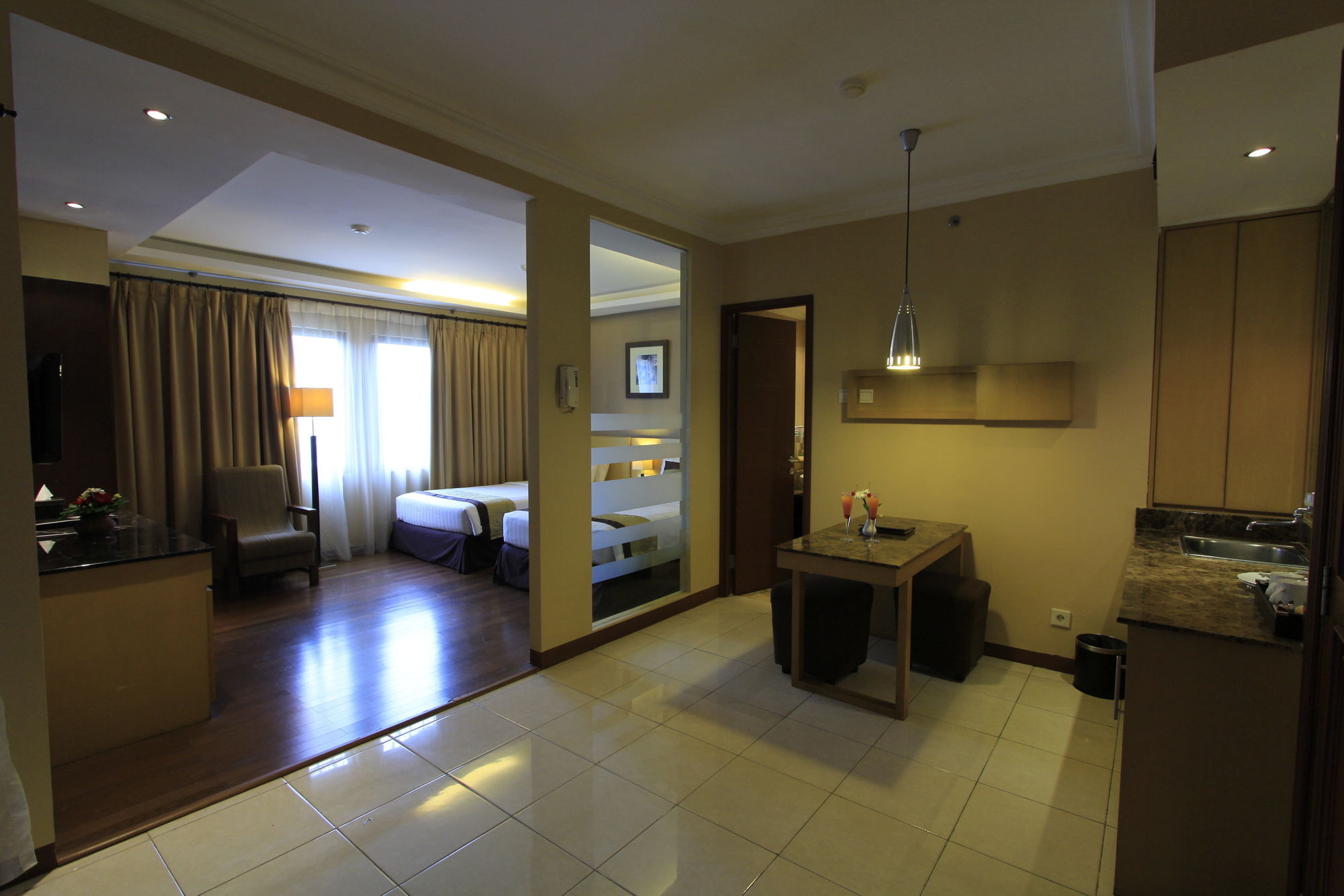 Grand Setiabudi Hotel Bandung Zewnętrze zdjęcie