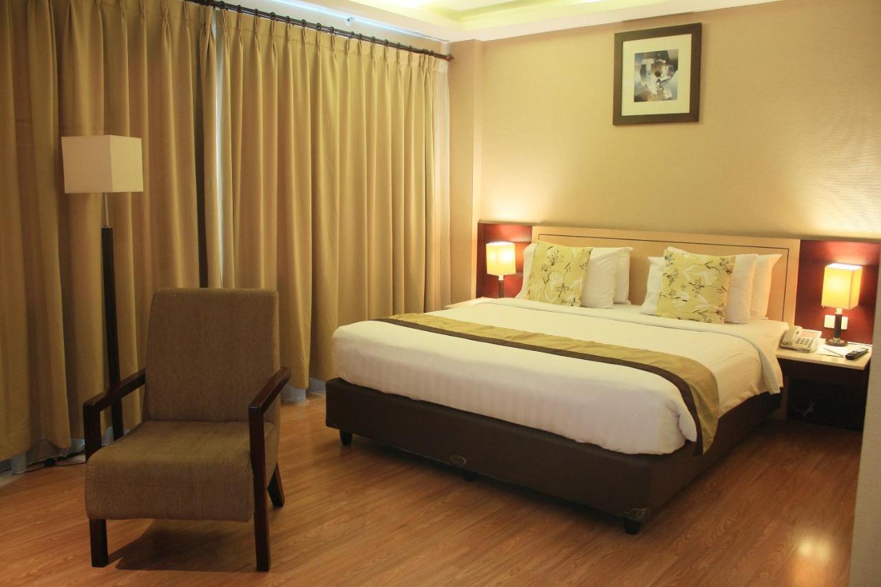 Grand Setiabudi Hotel Bandung Zewnętrze zdjęcie